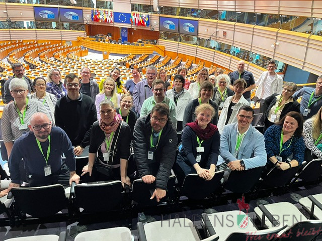 51bd85f8-f9d9-4c91-8ce7-0a88333d99ab